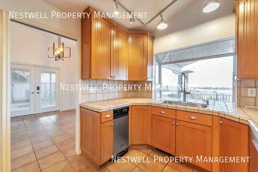 8784 S Hidden Oak Dr - Photo 6 of 38