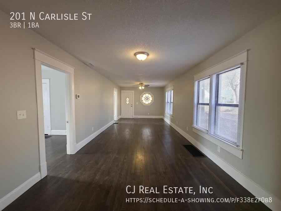 201 N Carlisle St - Photo 3 of 11