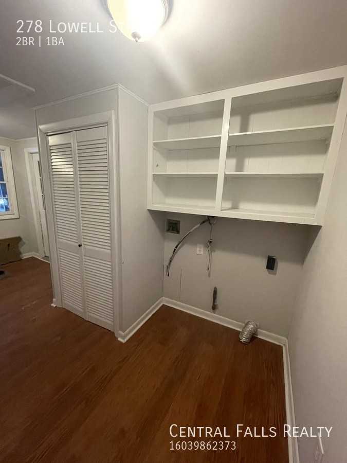 278 Lowell St - Photo 3 of 19