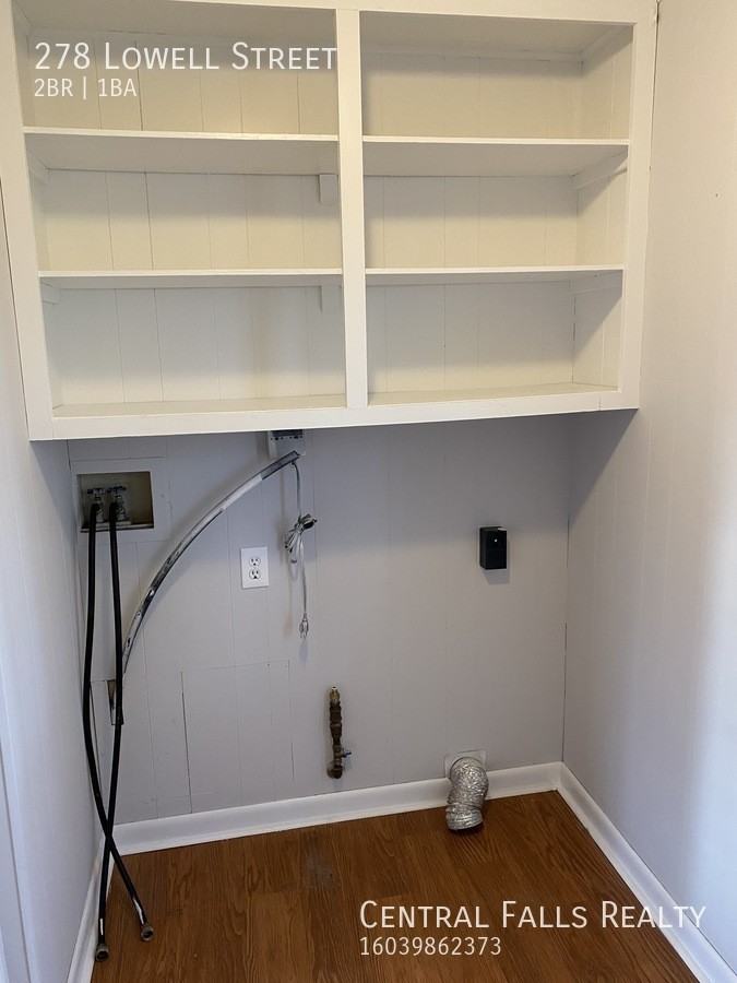 278 Lowell St - Photo 5 of 19