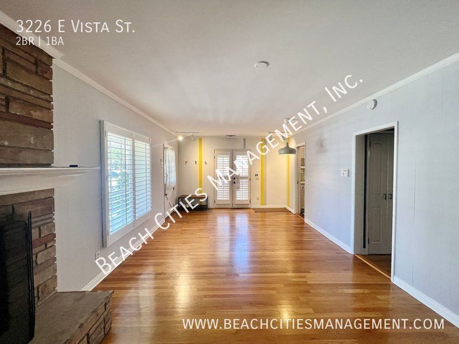 3226 E Vista St - Photo 7 of 39