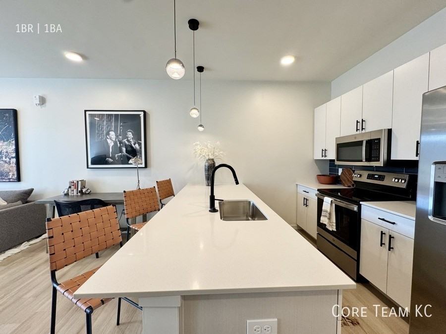 6551 Rockhill Rd #A1 - Photo 4 of 30