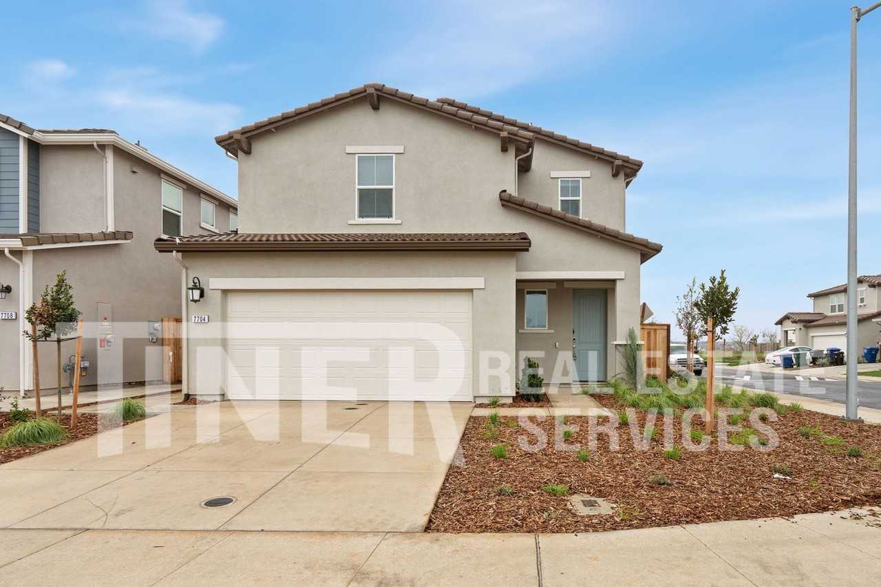 7704 Deer Mouse Way - Photo 2 of 25