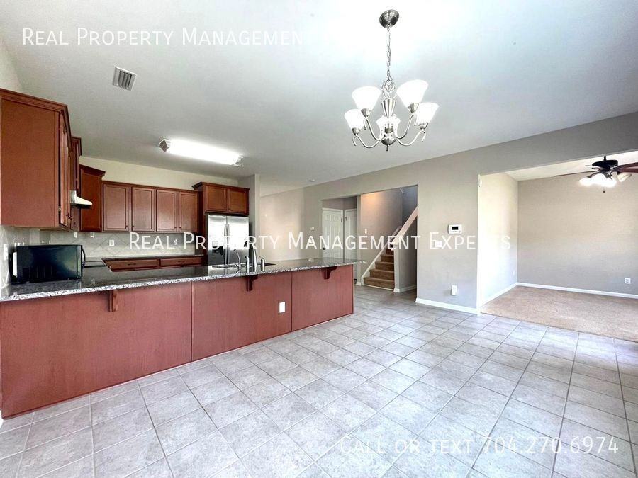 2309 Marthas Ridge Dr - Photo 6 of 18