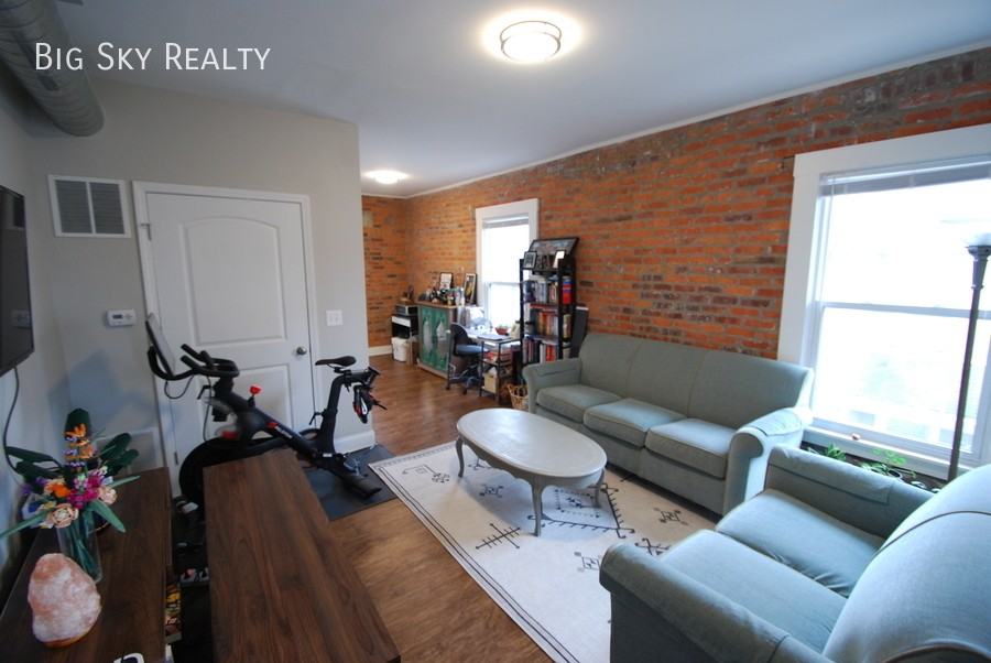 71 E Gates St #4 - Photo 6 of 19