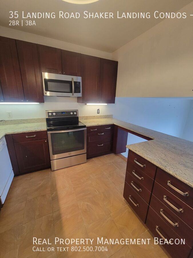 35 35 Landing Road Shaker Landing Condos #2 - Photo 5 of 17