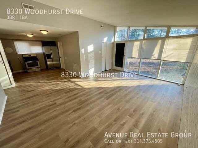 8330 Woodhurst Dr - Photo 2 of 8