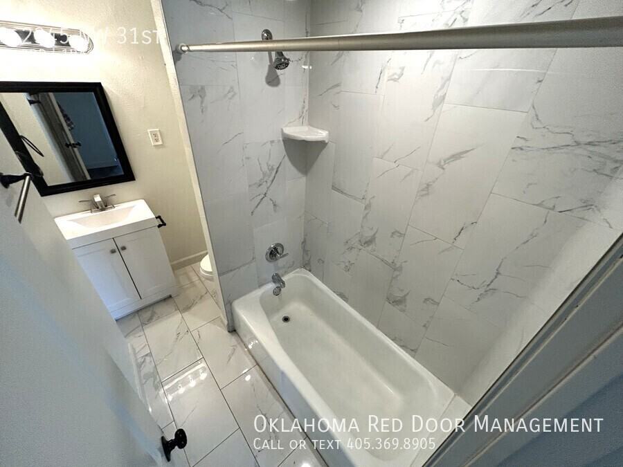 2345 Nw 31st St - Photo 7 of 15