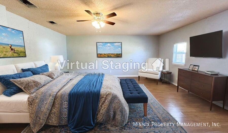 4825 53rd St - Photo 2 of 19