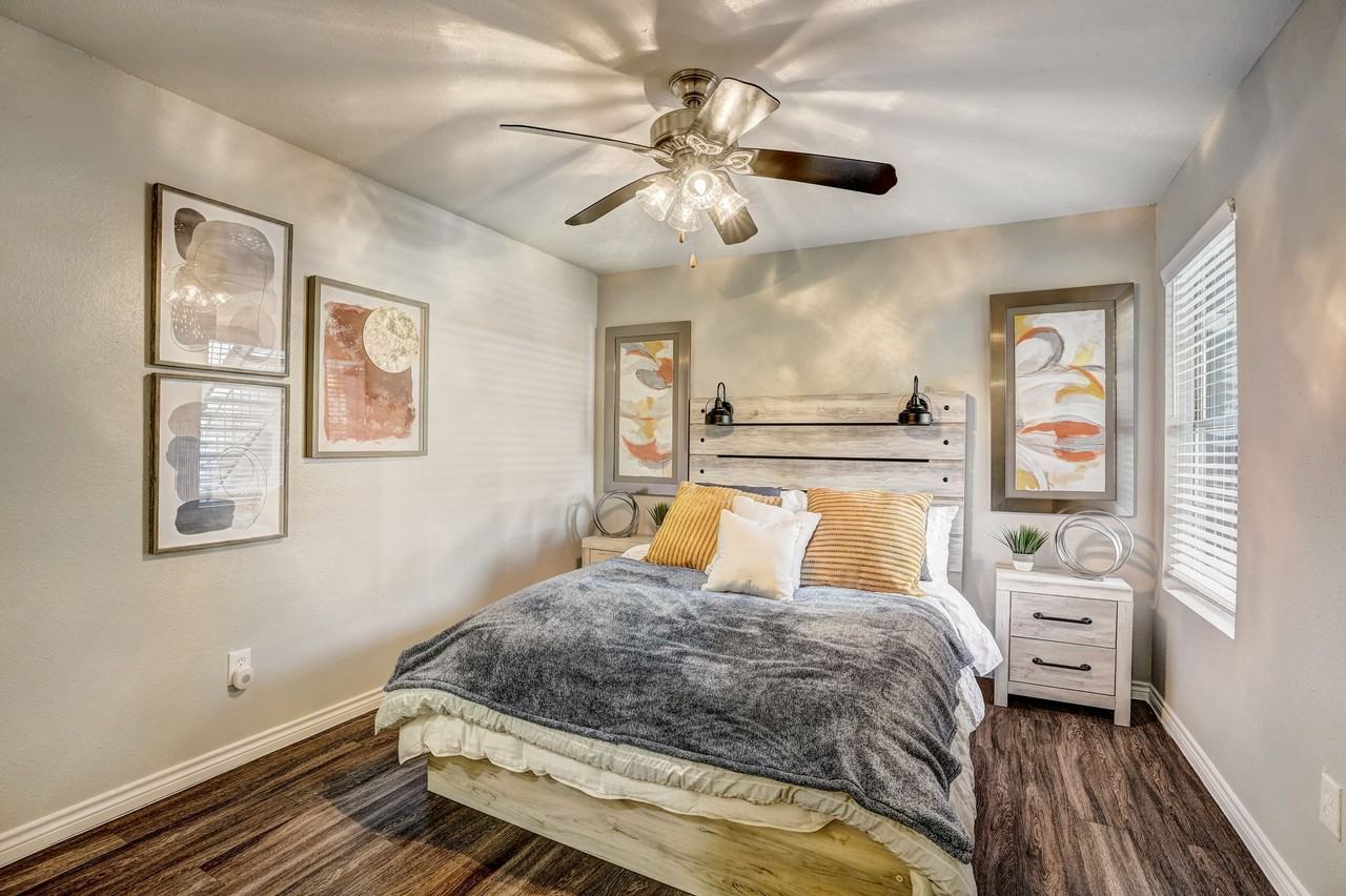 Summit at Champions - Photo 7 of 36