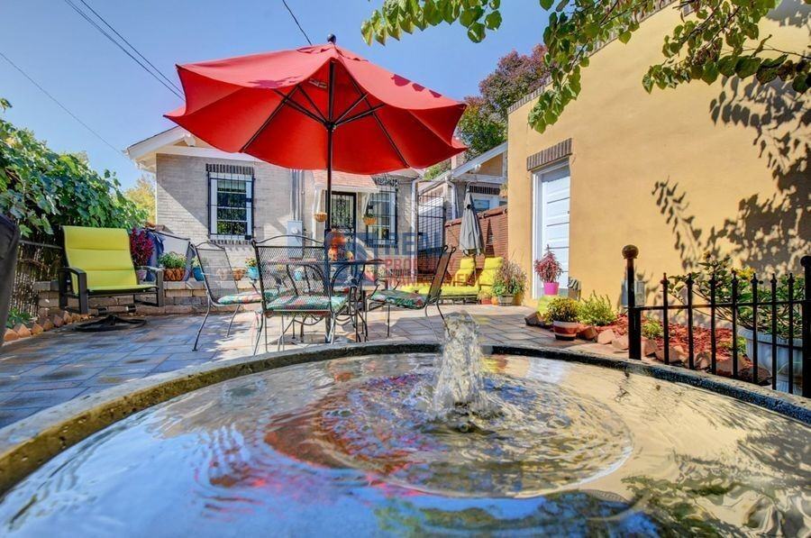 594 S Ogden St - Photo 5 of 47