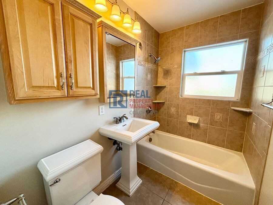 5301 Highline Pl - Photo 7 of 13