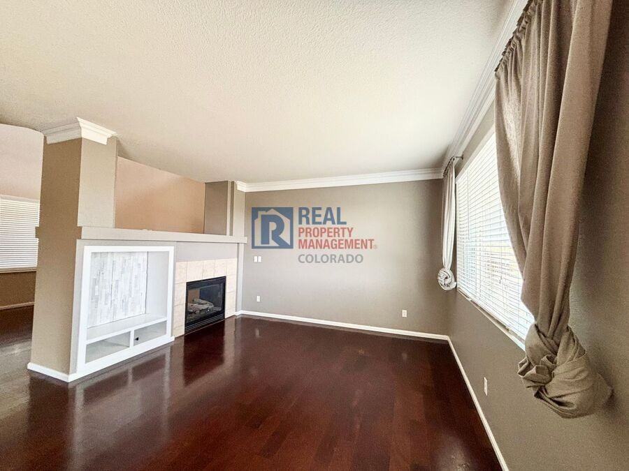 16800 E Hollow Horn Ave - Photo 3 of 15