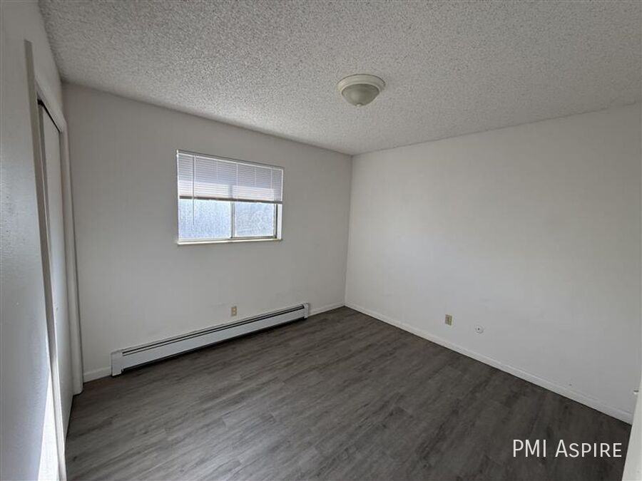 2916 Glen Dale Dr #2 - Photo 5 of 8