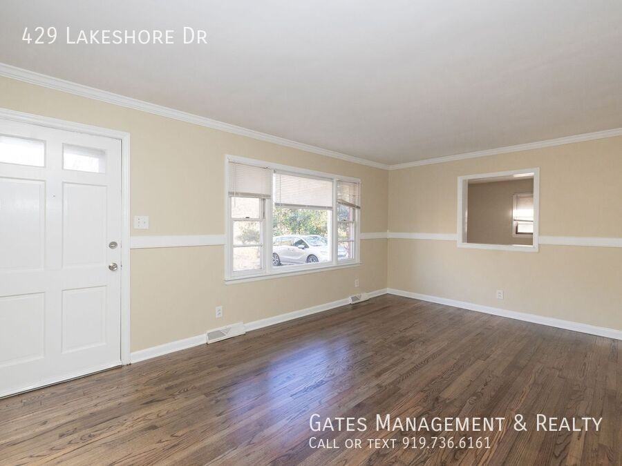 429 Lakeshore Dr - Photo 5 of 31