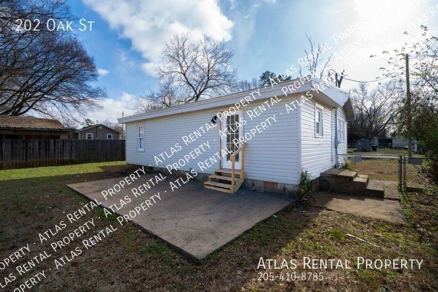 202 Oak St - Photo 6 of 26