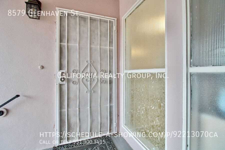 8579 Glenhaven St - Photo 7 of 34