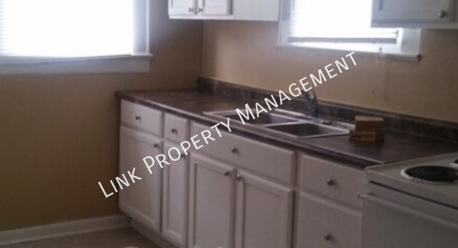 210 S Moore Rd - Photo 4 of 5