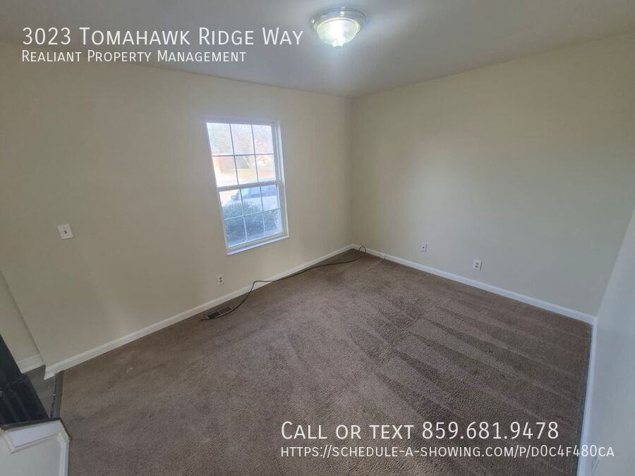 3023 Tomahawk Ridge Way - Photo 5 of 20