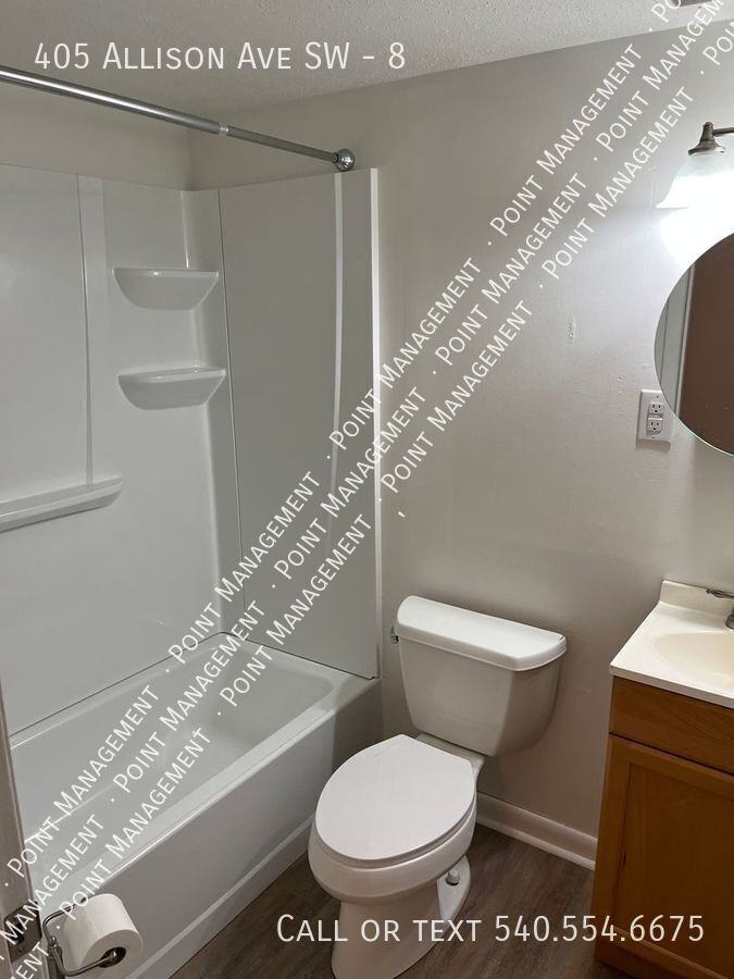 405 Allison Ave Sw #8 - Photo 6 of 7