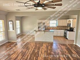 10402 E 95th Cir N - Photo 1 of 1