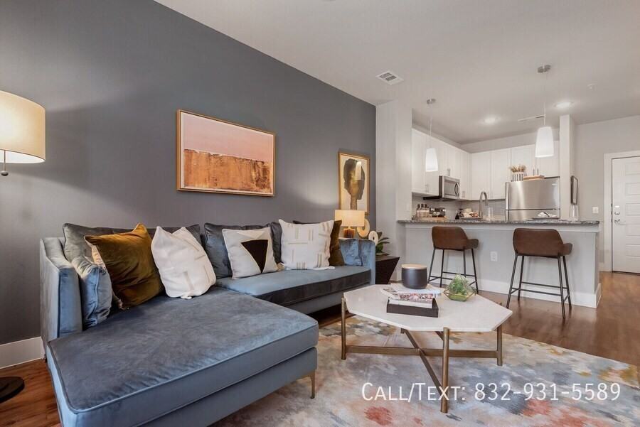 15500 Middlebrook Dr - Photo 7 of 20