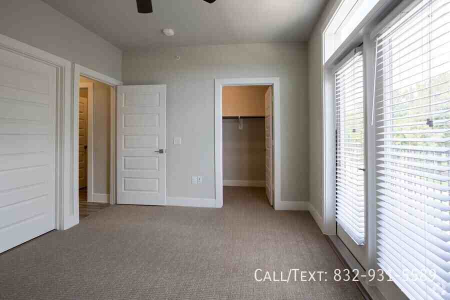 15500 Middlebrook Dr - Photo 6 of 10