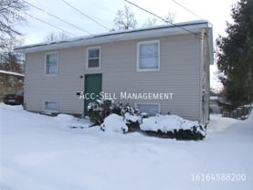 530 Hall St Se - Photo 1 of 1