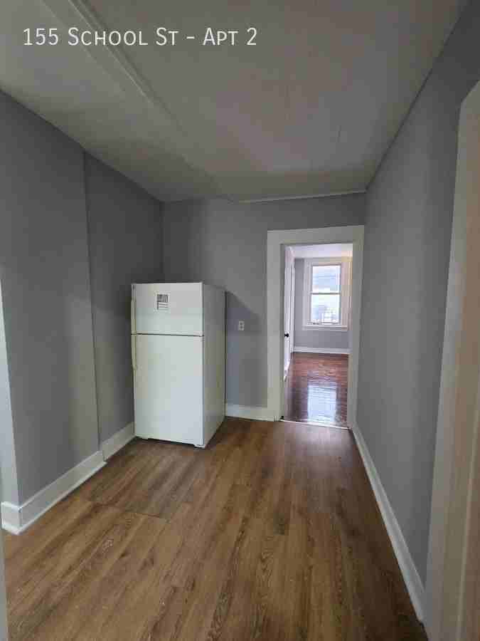 155 School St #2 - Photo 4 of 7