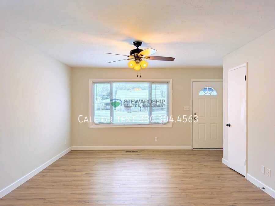 2881 Archwood Pl - Photo 6 of 23