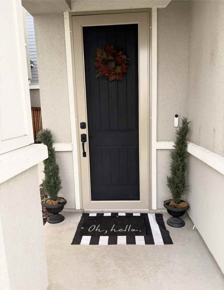 17489 Oberlin Ave - Photo 2 of 3