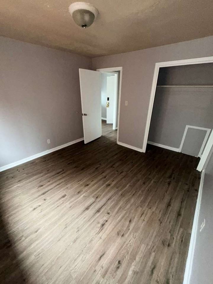 15112 Euclid Avenue, Unit 102 - Photo 4 of 9