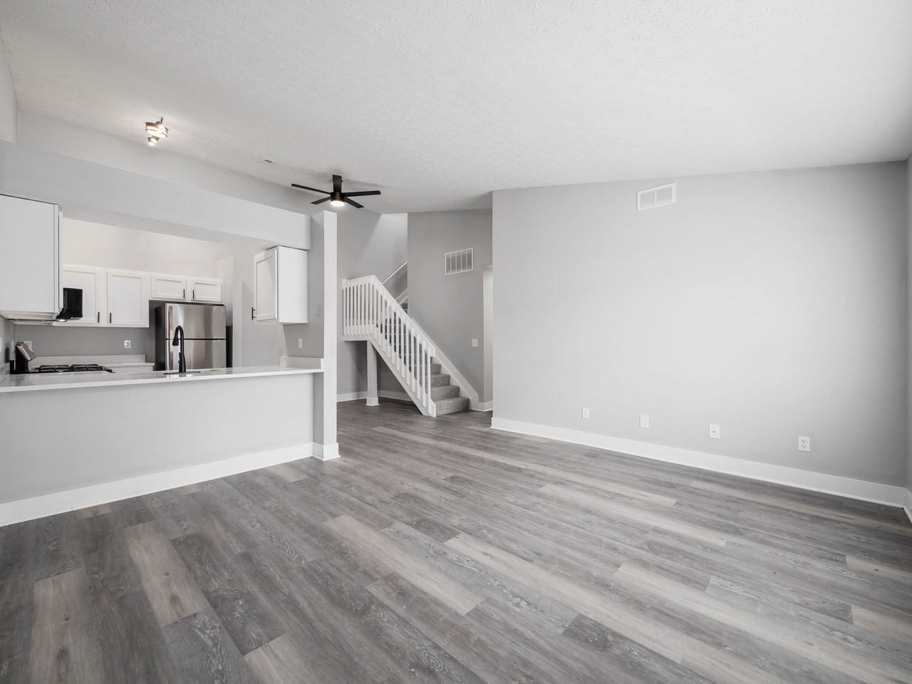 Parkmead Apartments - Photo 6 of 46