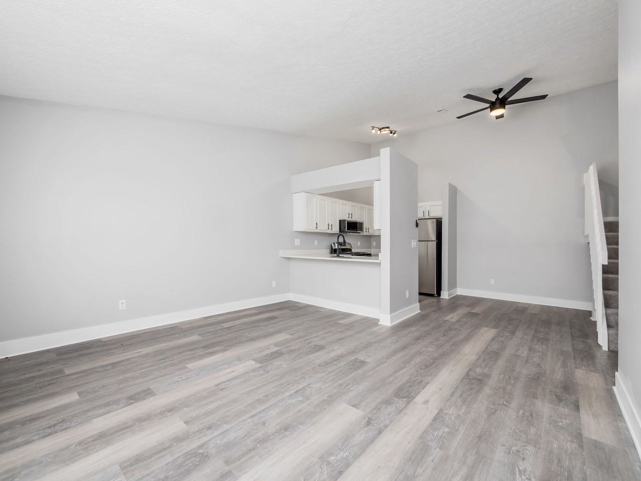 Parkmead Apartments - Photo 7 of 46