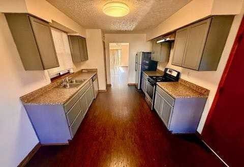 3967 Wabash Ln - Photo 6 of 8