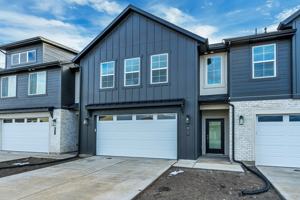 featured image of 825 Ws