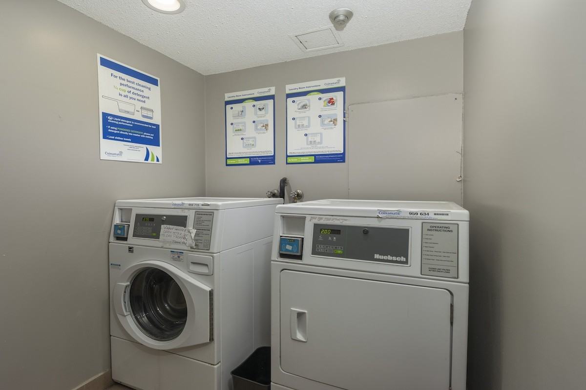 366-368 Oxford Street W Apartments - Photo 5 of 36