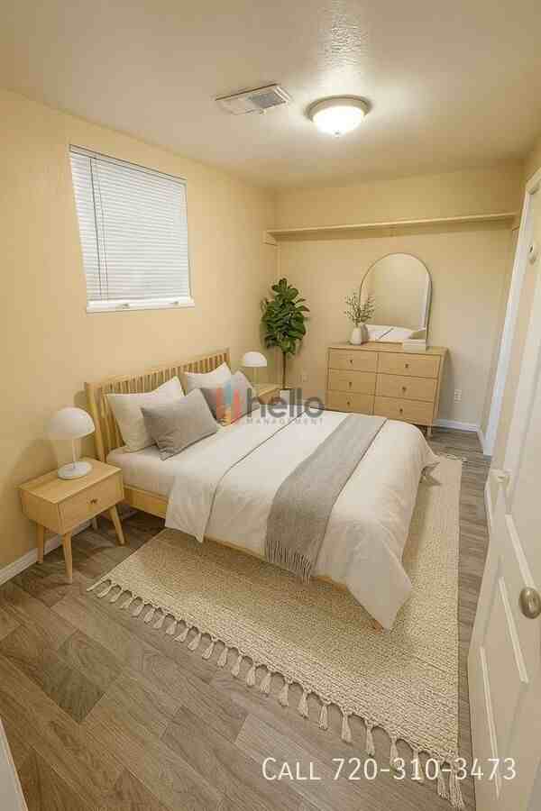 12th Avenue Cottages - Photo 4 of 17