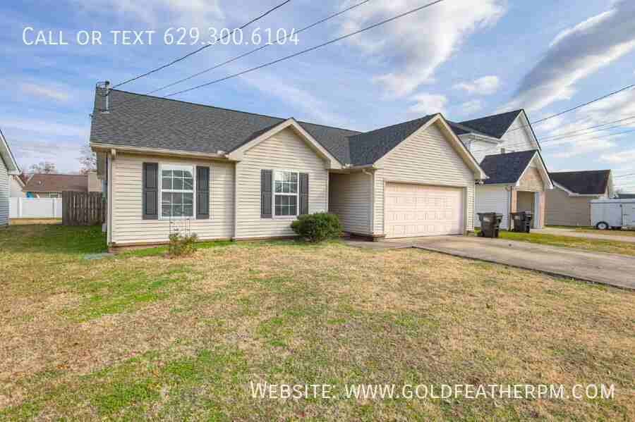 1226 Matterhorn Run - Photo 3 of 32