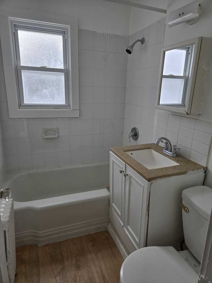 18 Vernon Ter #2 - Photo 2 of 7