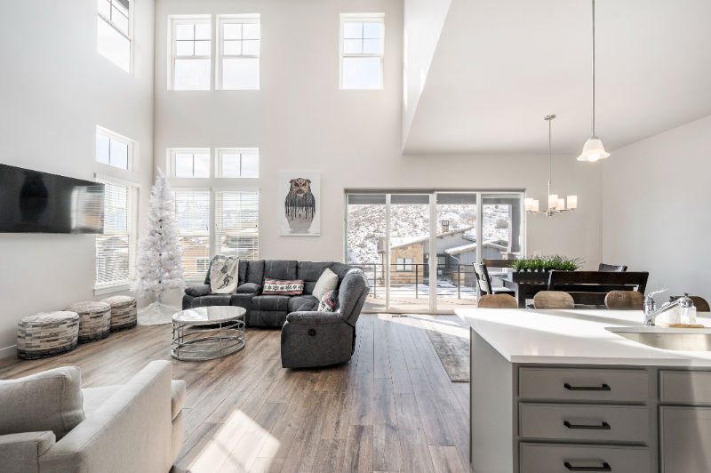 12732 N Belaview Way - Photo 2 of 33