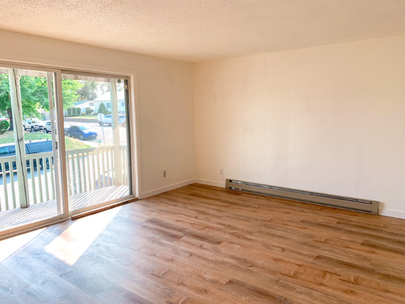 116 1st Ave W #2 - Photo 6 of 9