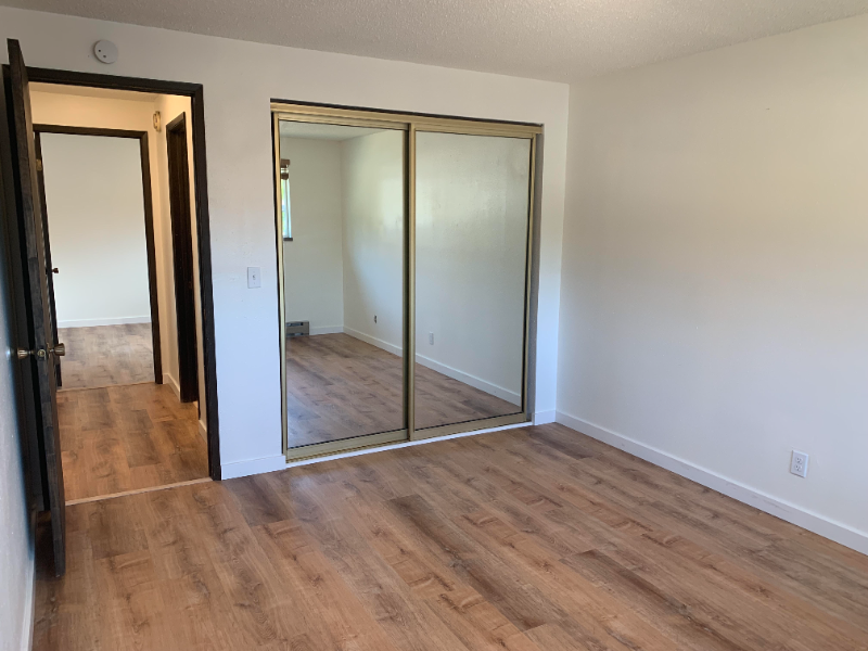 116 1st Ave W #2 - Photo 7 of 9