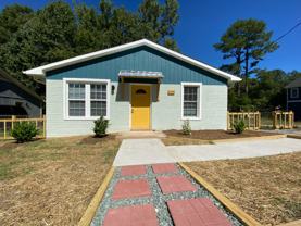 220 Archdale Dr - Photo 1 of 1