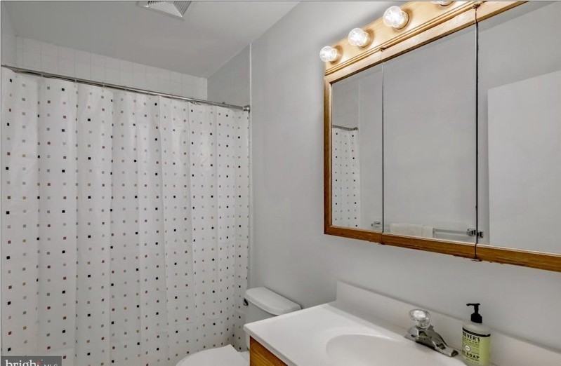 345 W Signal Hill Rd - Photo 5 of 16