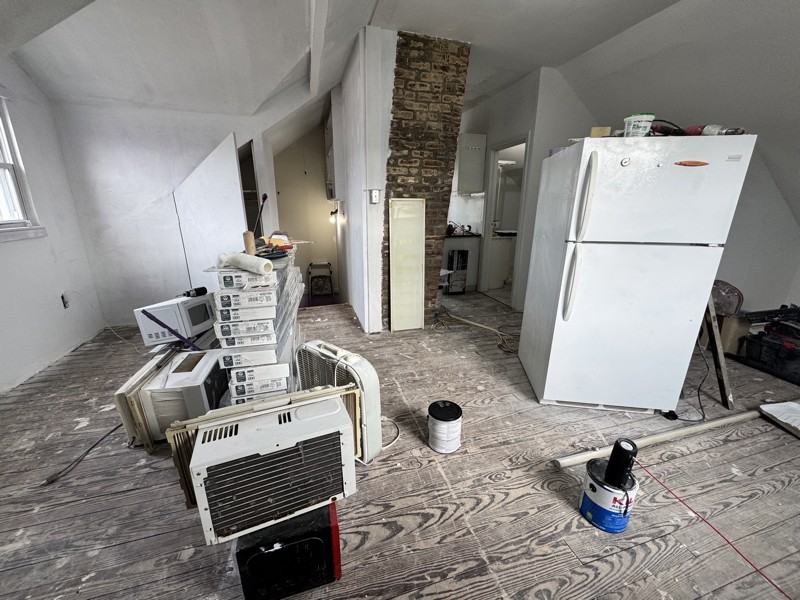 522 Devon St #3 - Photo 6 of 9