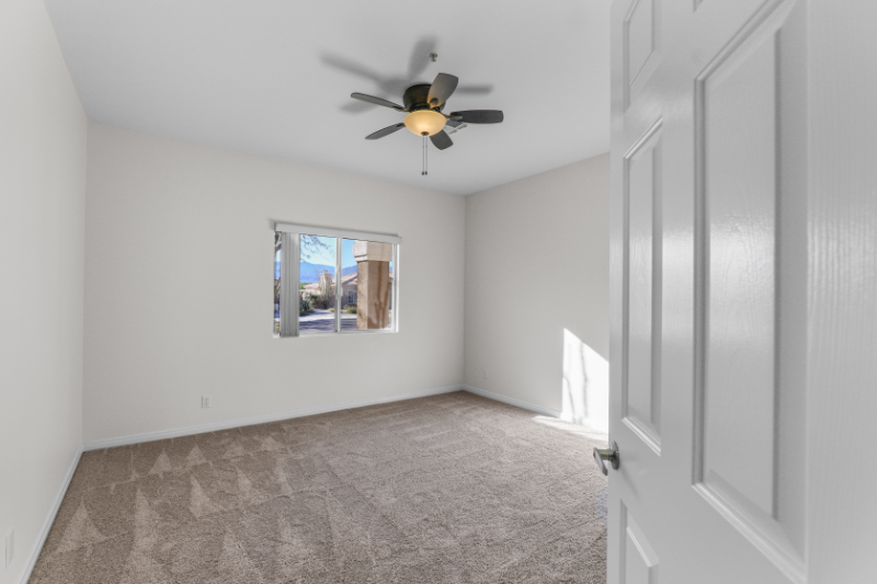 74082 Daisy Ln - Photo 5 of 19