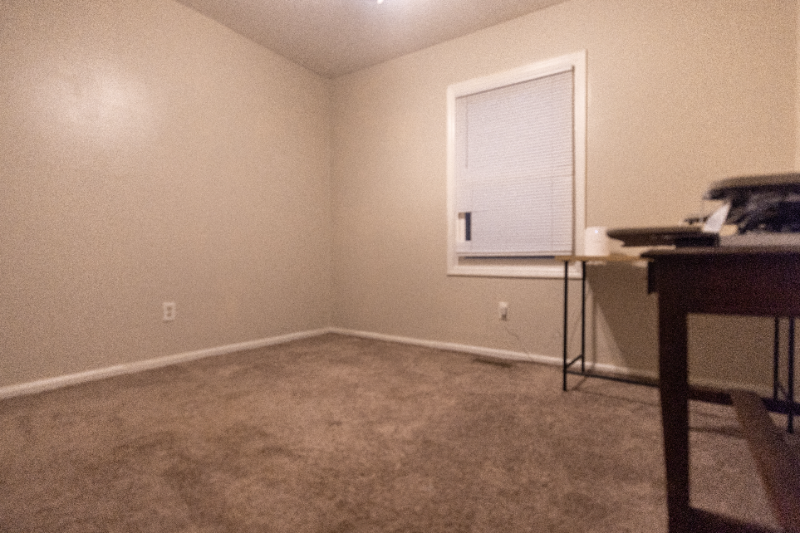 4136 Village Dr - Photo 5 of 10