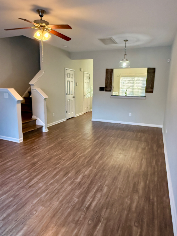 10538 Stoneacre Ct - Photo 6 of 19