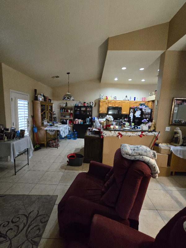 5516 Via Del Viento Ave - Photo 6 of 9